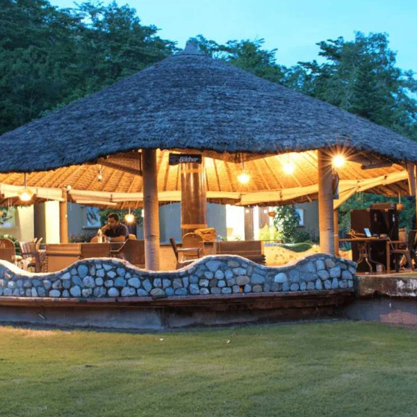 Clarissa Resort - Nature's Embrace